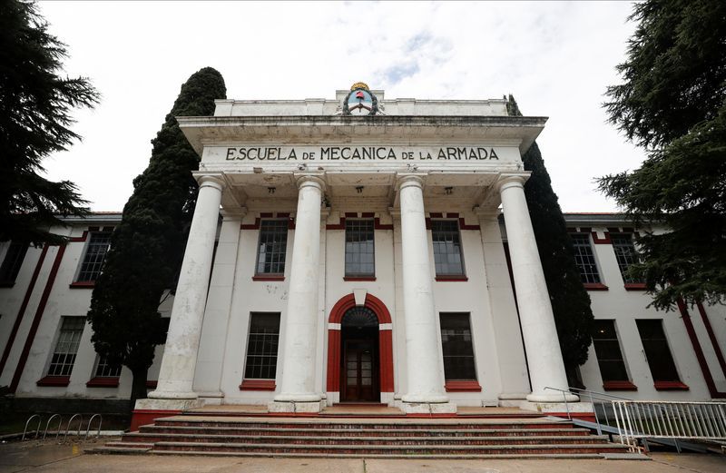 Espacio Memoria en la ex ESMA se suma a la Noche de los Museos (Foto: REUTERS/Agustin Marcarian)