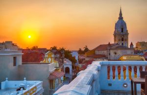 Policía de Turismo de Cartagena se capacita para fortalecer la protección del patrimonio histórico