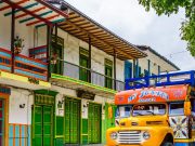 Las ciudades que concentran el 93% del turismo en Colombia: tres regiones lideran la llegada de visitantes extranjeros