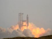 La Nasa dice que SpaceX se retrasa frente a China y abre el contrato a otras empresas