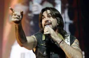 Juanes, Banda MS, Bacilos y Elena Rose se unen en un concierto en Los Ángeles, que será transmitido en vivo