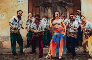 La cumbia colombiana, presente en los Latin Grammy 2025 con todo el sabor de Los Cumbia Stars