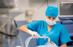 Algoritmos de IA podrían prevenir riesgos en anestesia infantil hasta un minuto antes que los sistemas actuales