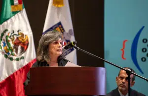 La escritora Laura Restrepo inauguró la Feria Internacional del Libro de Monterrey en México: Colombia es el país invitado de esta edición