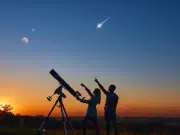 Dos cometas surcan el cielo de octubre: Lemmon y SWAN ofrecen un espectáculo único y una ventana al origen del Sistema Solar, así puede verlos