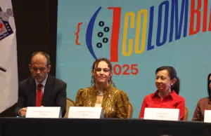 Así han sido los tres primeros días de la Feria Internacional del Libro de Monterrey 2025: Colombia y Laura Restrepo resaltan entre la programación