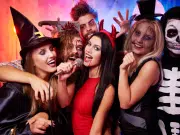 Disfraces sostenibles y estilo “second hand”: la tendencia que marca Halloween 2025