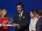 El escritor español Juan del Val es el ganador del premio Planeta 2025, con su novela ‘Vera, una historia de amor’
