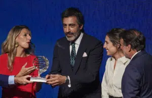 El escritor español Juan del Val es el ganador del premio Planeta 2025, con su novela ‘Vera, una historia de amor’