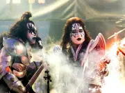 Ace Frehley, guitarrista original de Kiss, fallece a los 74 años