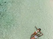 ‘Welcome to vaCay’: la nueva campaña de las Islas Caimán para atraer más turistas y redefinir las vacaciones