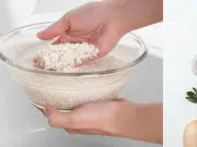 Mascarilla de arroz para hidratar la cara y reducir las manchas en la piel