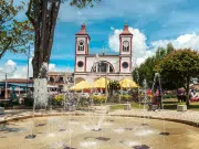 El pueblo frío a dos horas de Medellín, paraíso del senderismo, que está de moda