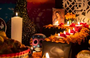 Entre flores de cempasúchil y pan de muerto: ¿Cómo celebrar el Día de Muertos en México como un local?