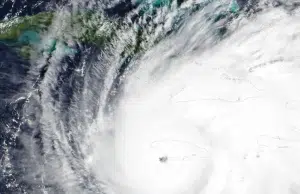 Trayectoria del huracán Melissa: fenómeno desciende a categoría 3, mientras se desplaza entre Jamaica y Cuba