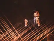 Rauw se convirtió en Raúl Alejandro y el Movistar Arena en Puerto Rico: crónica de Cosa Nuestra, un concierto en cuatro actos