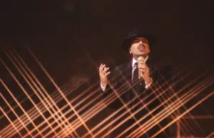 Rauw se convirtió en Raúl Alejandro y el Movistar Arena en Puerto Rico: crónica de Cosa Nuestra, un concierto en cuatro actos