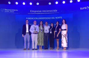 Universidad del Norte recibe el Reconocimiento Sura 2025 por su liderazgo en sostenibilidad ambiental