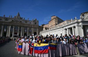 El papa canonizó a los dos primeros santos de Venezuela
