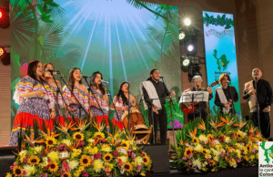 Antioquia le Canta a Colombia celebra 50 años