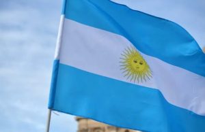 Argentina firma financiamiento de USD$ 20.000 millones con EE. UU.