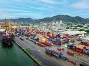 Buque de guerra estadounidense llega a Trinidad y Tobago, frente a Venezuela