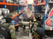 Trece capturados al intentar robar en bodega textil de Fontibón