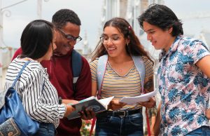 Si tiene un proyecto juvenil postúlese a Gen N y Reconocimientos Proyector