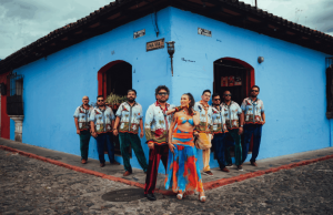 Cumbia, corazón y esperanza: el regalo musical de nuestros 35 años