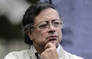 Petro confirma diálogo con Clan del Golfo