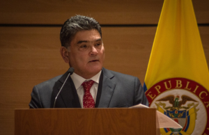 No participar en política pide procurador a Petro y servidores públicos