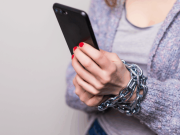 La trampa en línea: redes sociales y trata de personas
