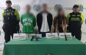 Estos son los tres capturados por robo de vehículo en Bogotá