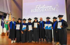 ITM gradúa primera cohorte de intérpretes y traductores de Lengua de Señas Colombiana