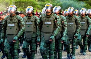 Venezuela refuerza presencia militar en la frontera con Colombia