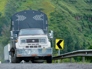 Comunidades de Putumayo reclaman por restricciones al transporte mixto