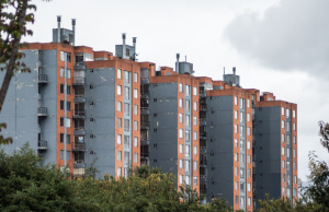 Denuncian colapso del sector vivienda y alertan sobre resultados falsos