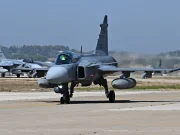 Piden a autoridades suecas investigar compra de 17 aviones Gripen