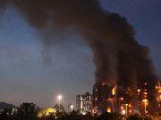 128 muertos y ocho detenidos por el peor incendio en décadas de Hong Kong