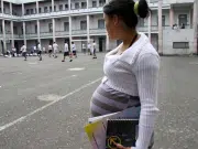 Más de 34.000 niñas y adolescentes dieron a luz en lo corrido de 2025 en Colombia, revela estudio sobre embarazo infantil y adolescente