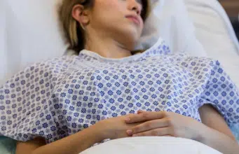 Ante baja natalidad, expertos aseguran que está incrementando la preservación de óvulos principalmente por postergamiento de la maternidad en Colombia