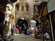 Un experto en Egipto advierte: ‘Nunca compren oro o antigüedades en el bazar de El Cairo’