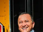 Yuri Buenaventura vuelve a Bogotá con tres fechas agotadas y su nuevo álbum ‘Ámame’: ‘Siento que este concierto es como una cita de amor’