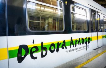 La firma de Débora Arango hace presencia en el Metro de Medellín