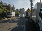 Cuatro Esquinas, sin paso peatonal