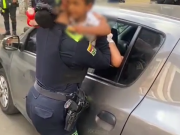Rescatan a niño de 2 años abandonado dentro de un vehículo en Bogotá