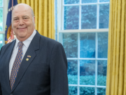Petro llama a consultas al embajador de Colombia en Washington