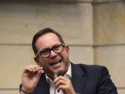 “No puede ser posible que el Ejecutivo crea que le puede dar órdenes al Congreso”