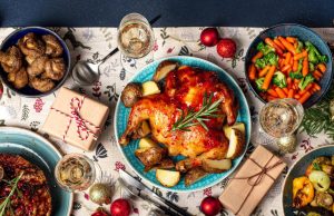 Decoración, comida para compartir y tecnología marcan las celebraciones navideñas en Colombia en 2025