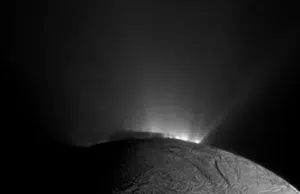 La NASA desmiente lo que ‘sabíamos’ hace décadas de Titán, la luna gigante de Saturno y la posibilidad de vivir allí